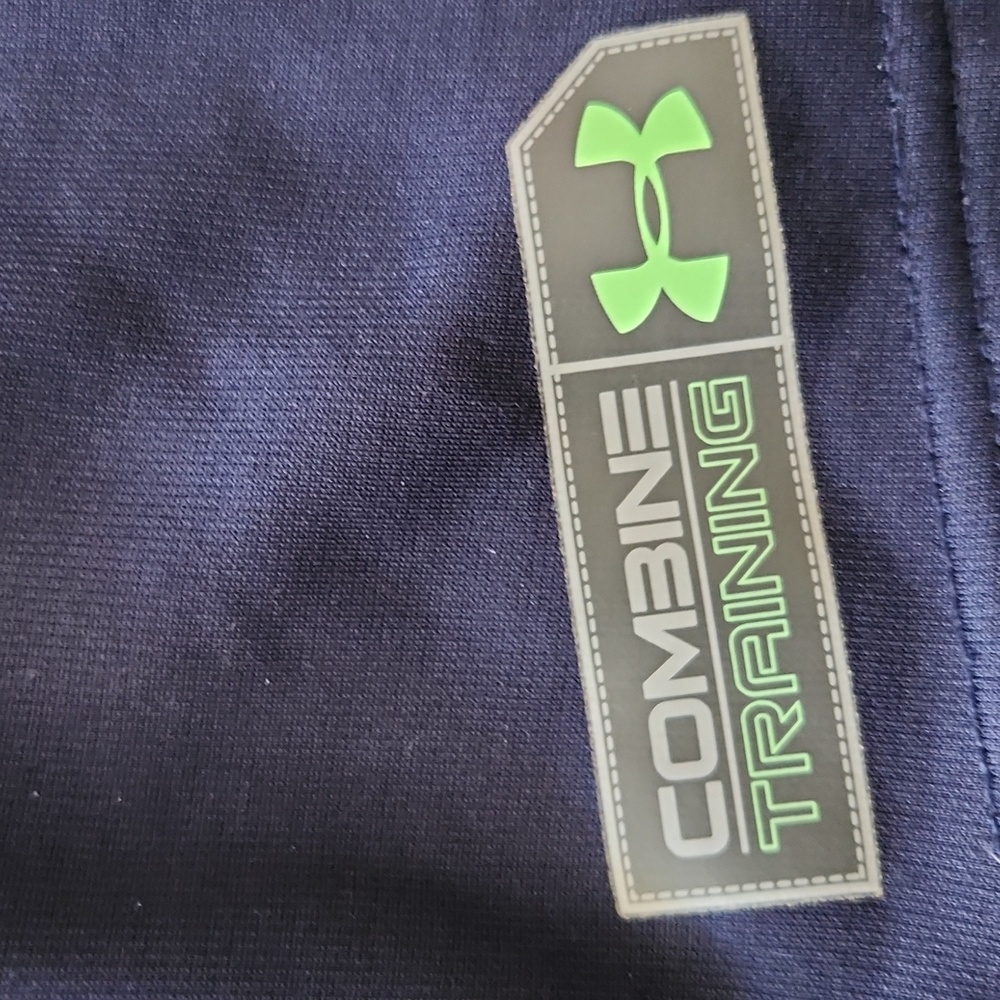 Sweatshirt - Picture 3 of 5